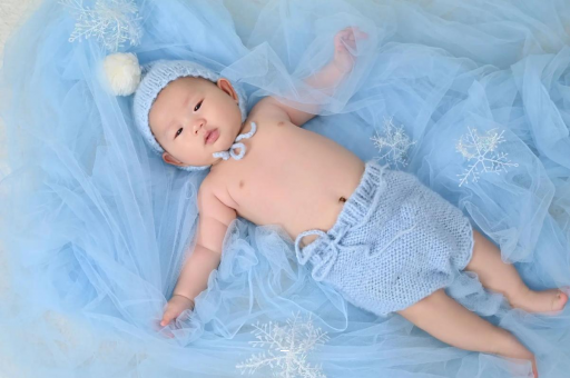 句容宝宝间歇性斜视 句容宝宝间歇性斜视