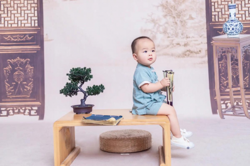句容八个月宝宝发育指标